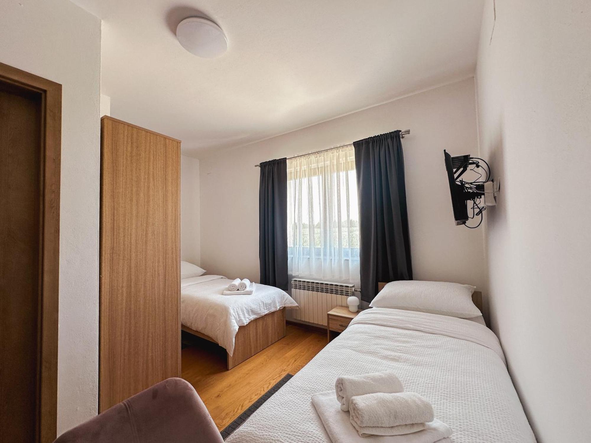 Rooms Enter Ogulin Ostarije 外观 照片