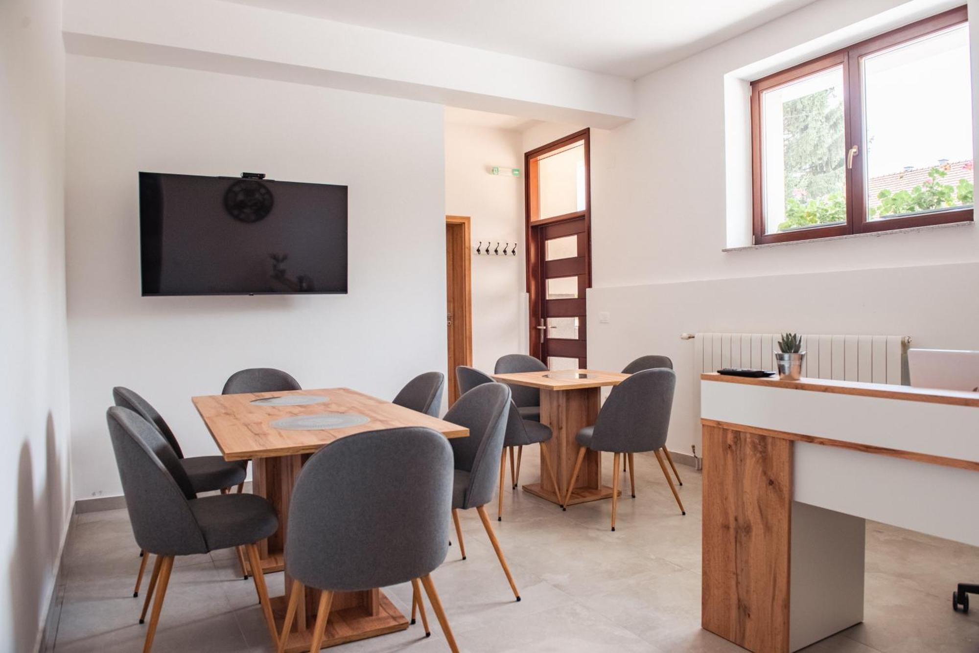 Rooms Enter Ogulin Ostarije 外观 照片