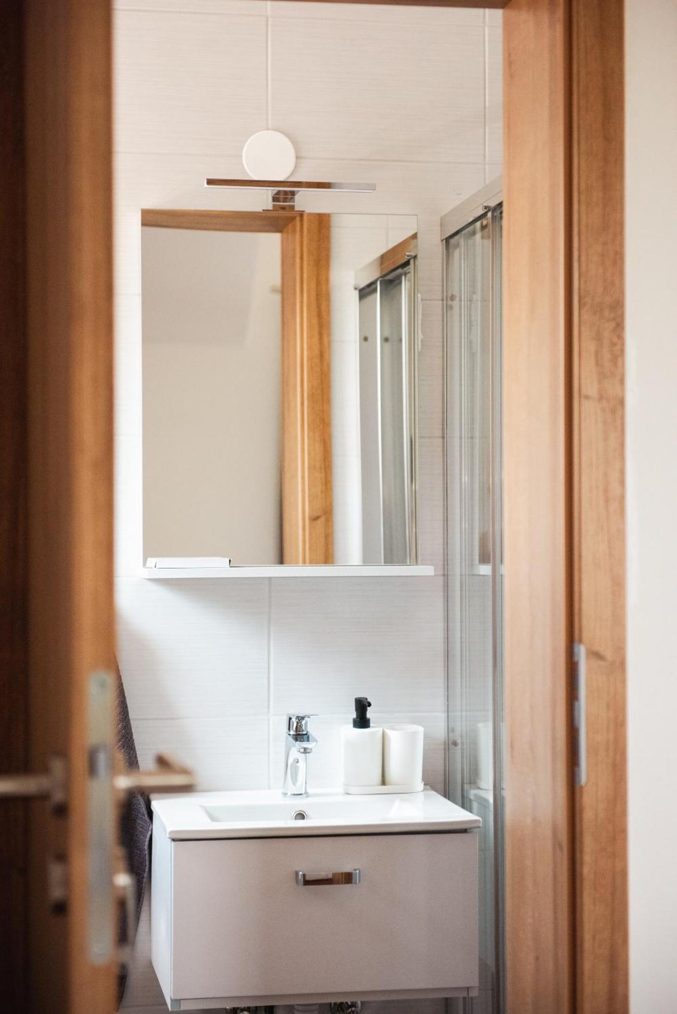 Rooms Enter Ogulin Ostarije 外观 照片