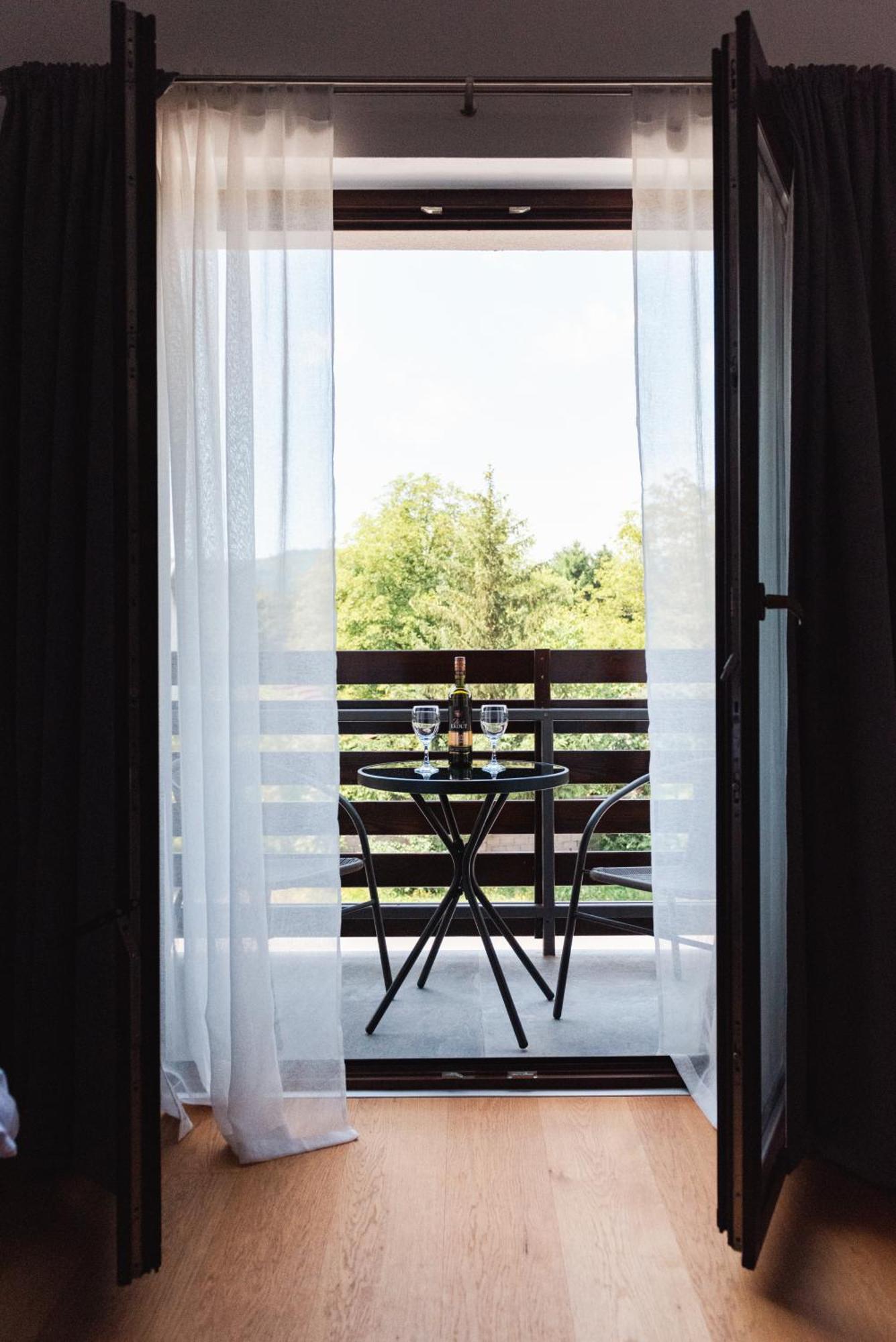 Rooms Enter Ogulin Ostarije 外观 照片
